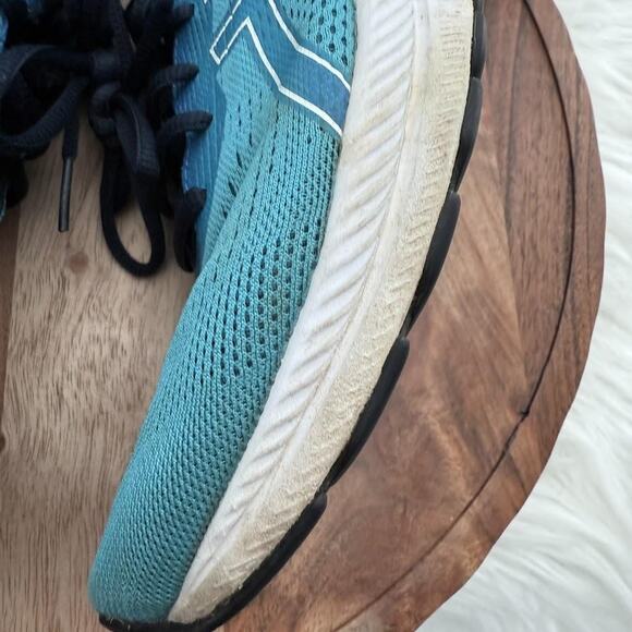 ASICS Gel-Excite‎ 8 Shoes Women's Size 9.5 AmpliFoam Running 1012A916 Sneakers - Picture 10 of 16